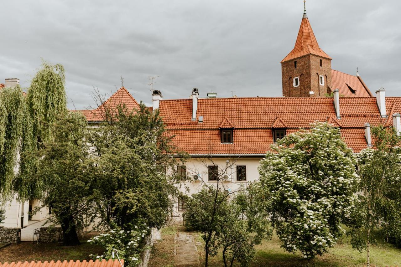 Palac Zieleniewskich Apartamenty Sw Marka 31 Krasków Eksteriør bilde